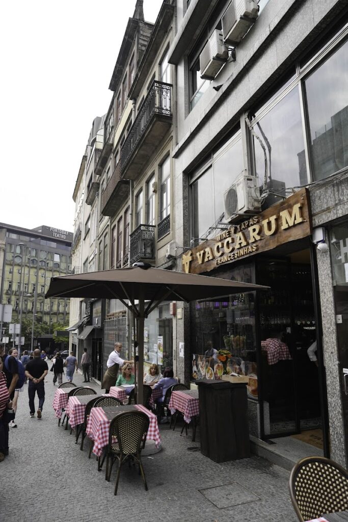 Vaccarum Francesinhas & Tapas – Sá da Bandeira